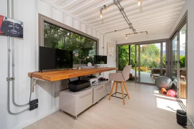 Contemporary Eden - Villa Jeladore, 5BR, Garden & Pool, near Laguna – Foto’s 14